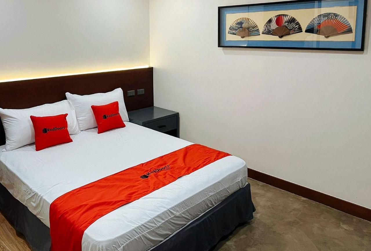 Reddoorz Plus @ Toshiko Boutique Hotel Koronadal City 외부 사진
