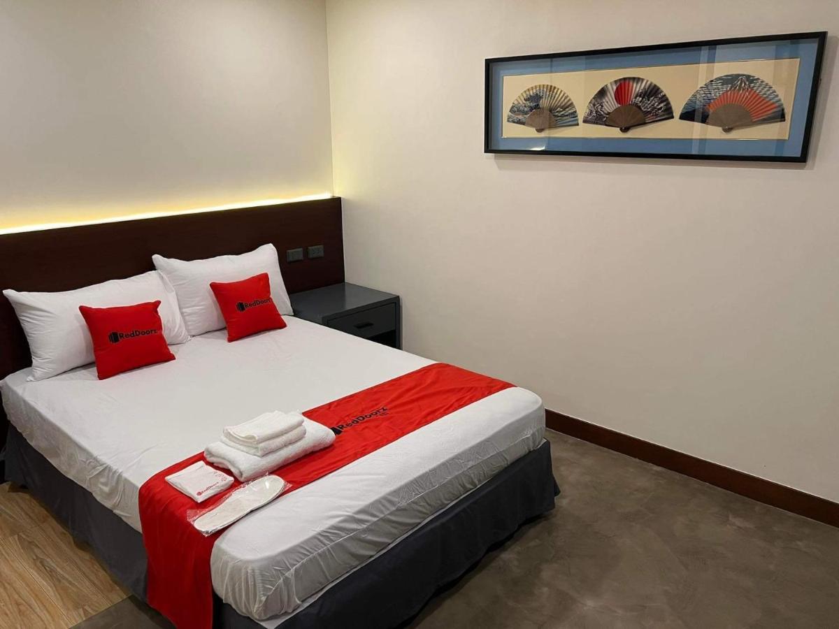 Reddoorz Plus @ Toshiko Boutique Hotel Koronadal City 외부 사진