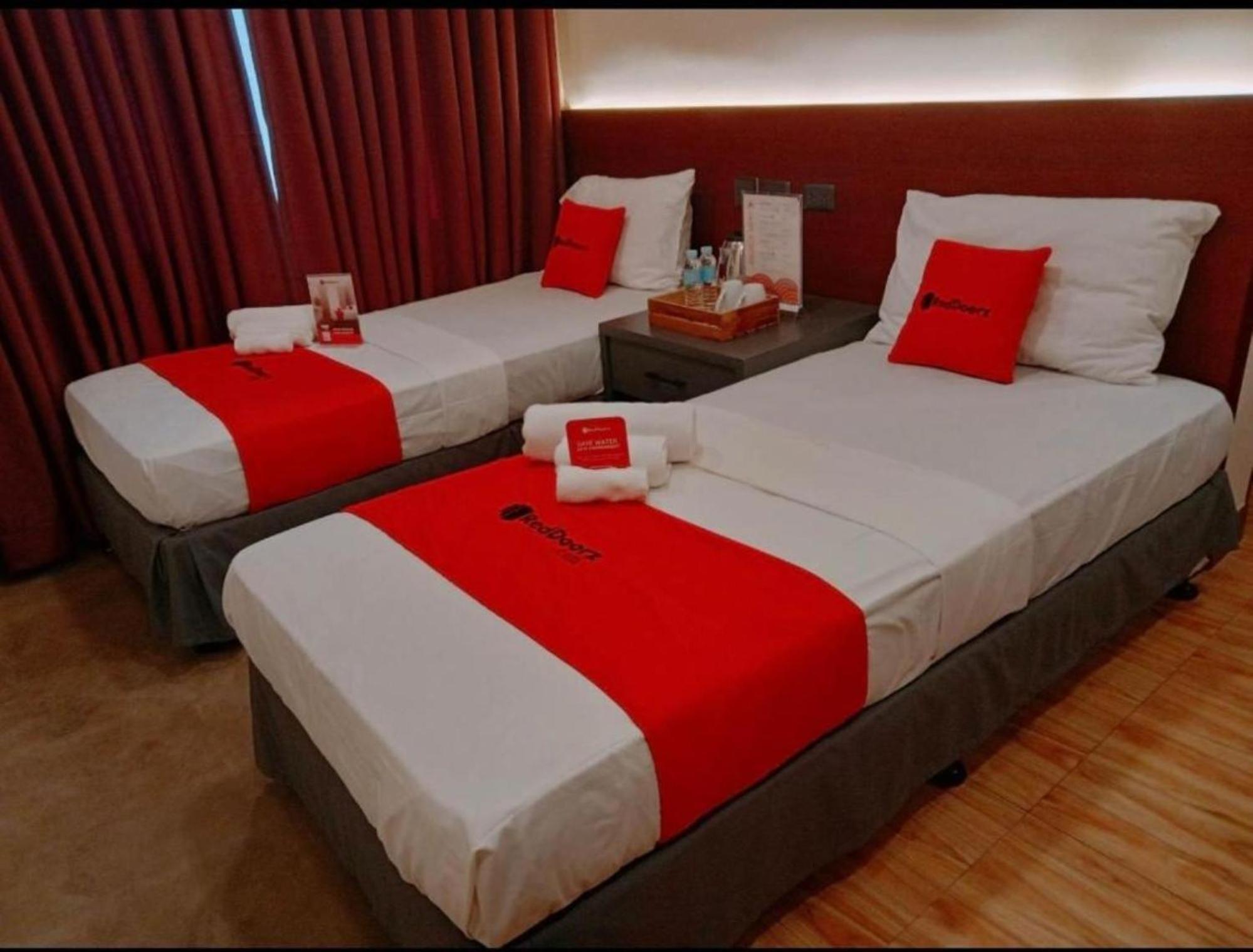 Reddoorz Plus @ Toshiko Boutique Hotel Koronadal City 외부 사진